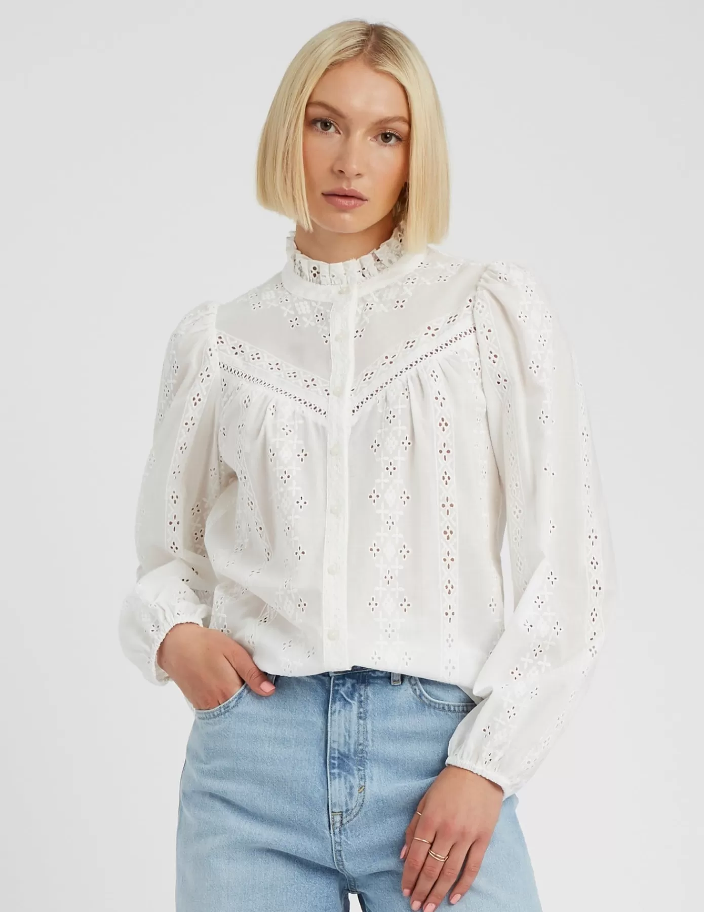 Cheap BZB Chemise broderie anglaise Blancécru