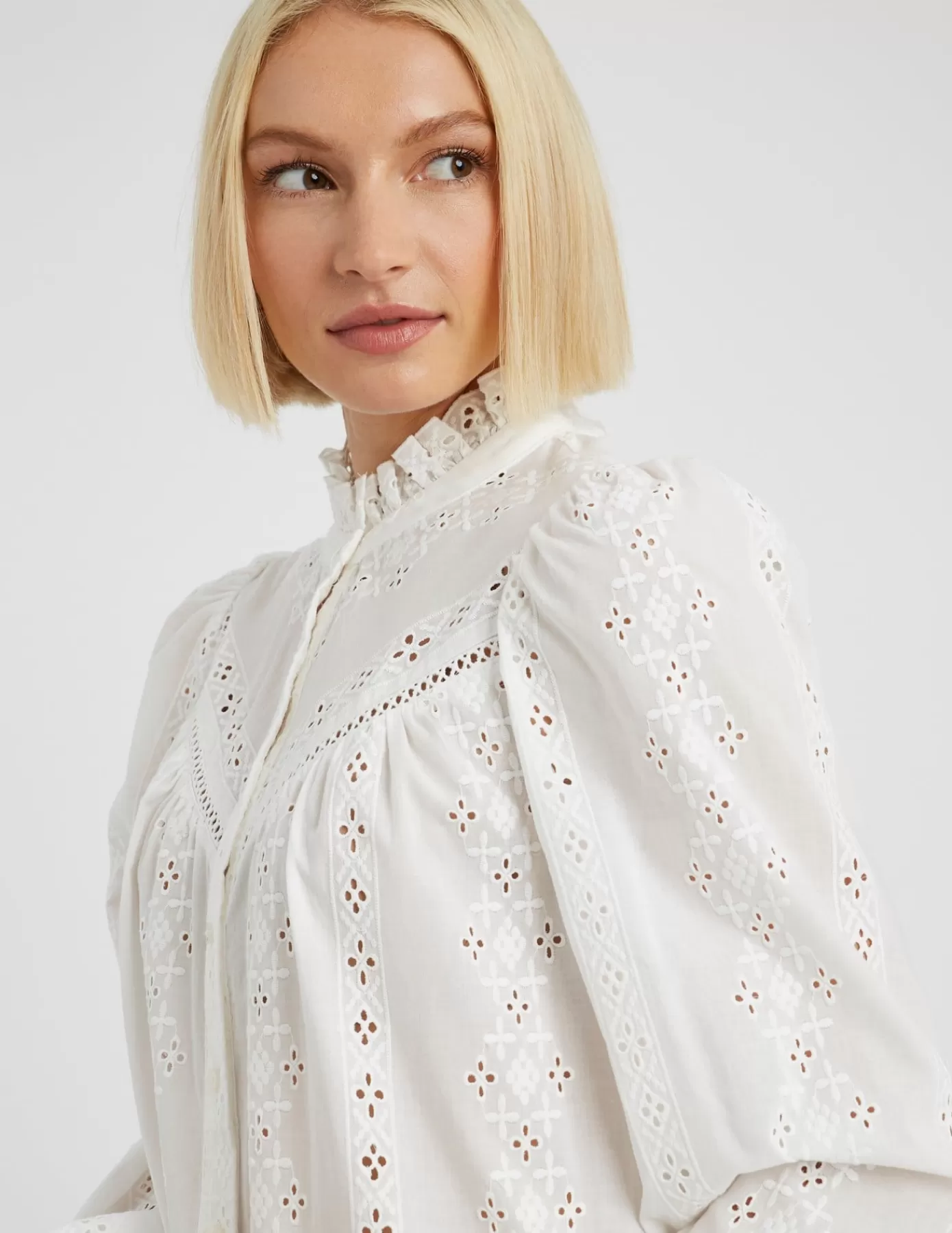 Cheap BZB Chemise broderie anglaise Blancécru