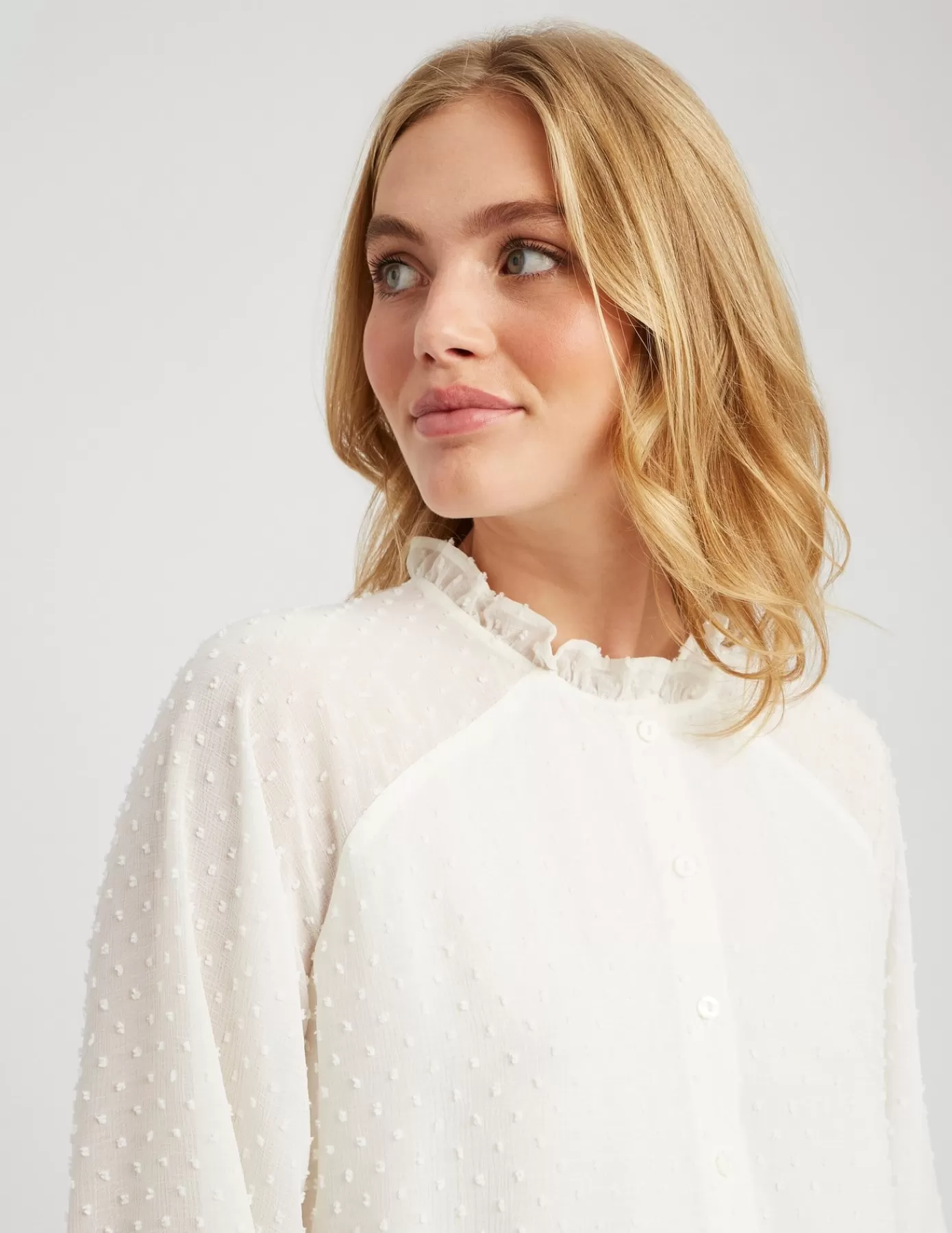 Fashion BZB Chemise en plumetis Blancécru