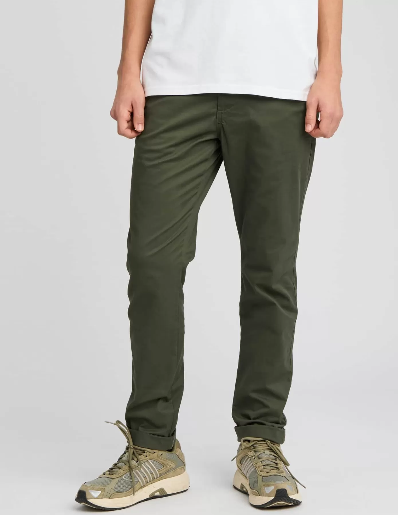 Best BZB Pantalon chino Vertkaki