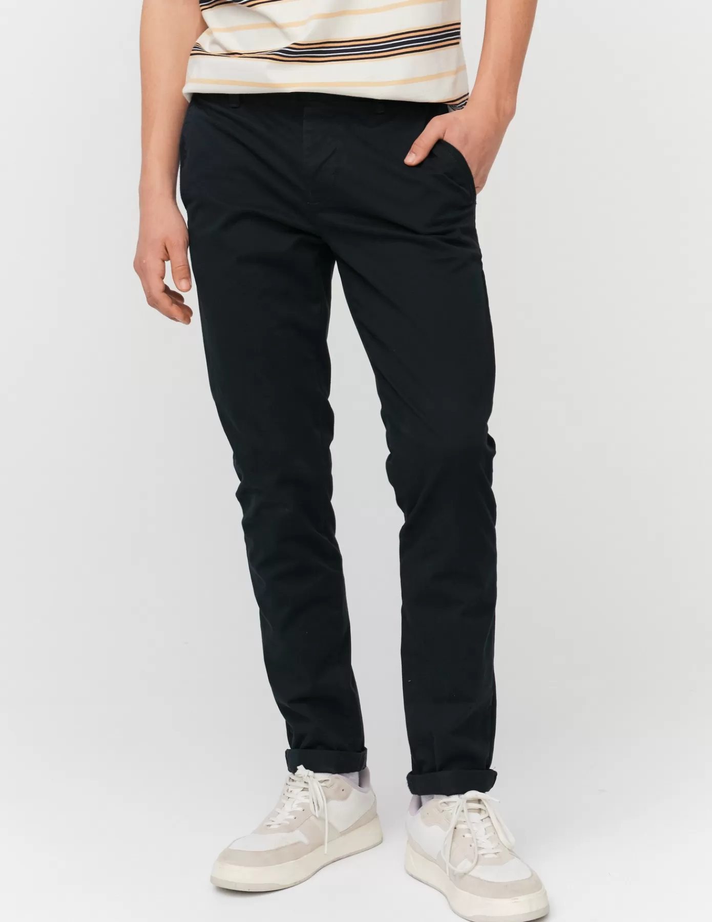 Fashion BZB Pantalon chino ajusté Bleufoncé